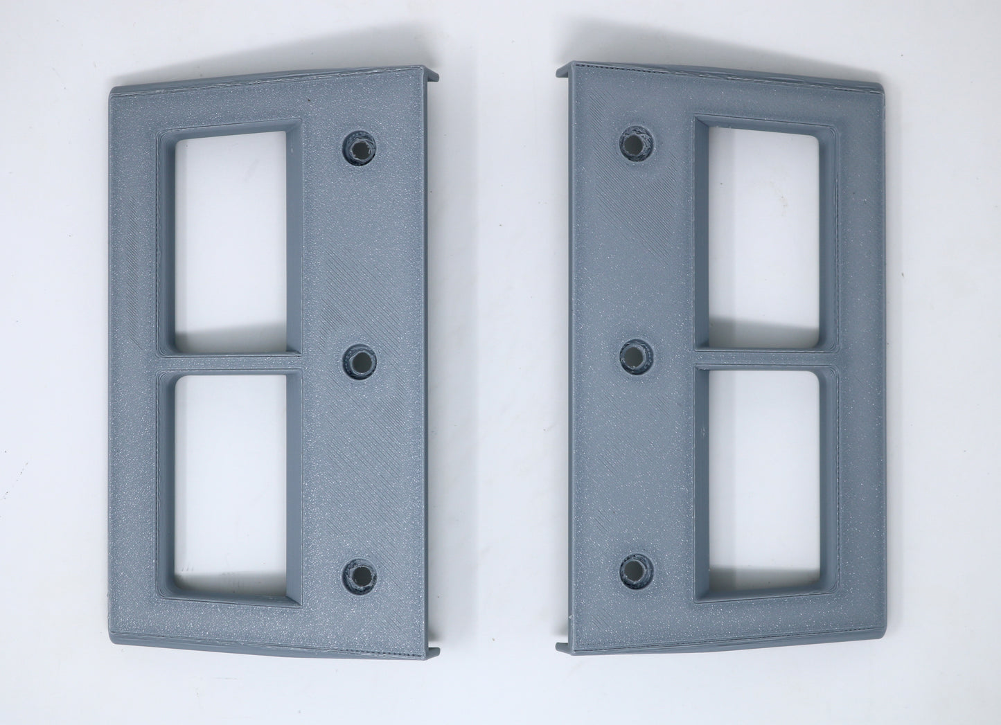 Pair of Fluke 5725A Amplifier Replacement Handles. High Quality 3D Print