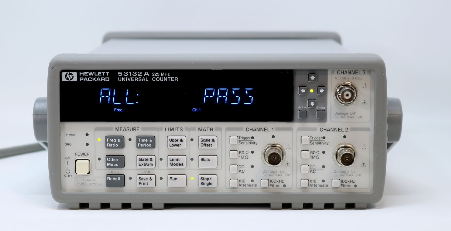 HP / Agilent 53132A 225 MHz 12 digits/s Frequency Counter/Timer. Options 001/030