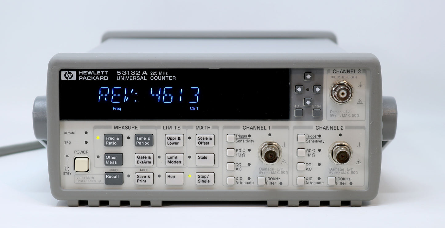 HP / Agilent 53132A 225 MHz 12 digits/s Frequency Counter/Timer. Options 001/030