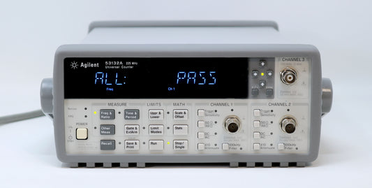HP / Agilent 53132A 225 MHz 12 digits/s Frequency Counter/Timer. Option 030