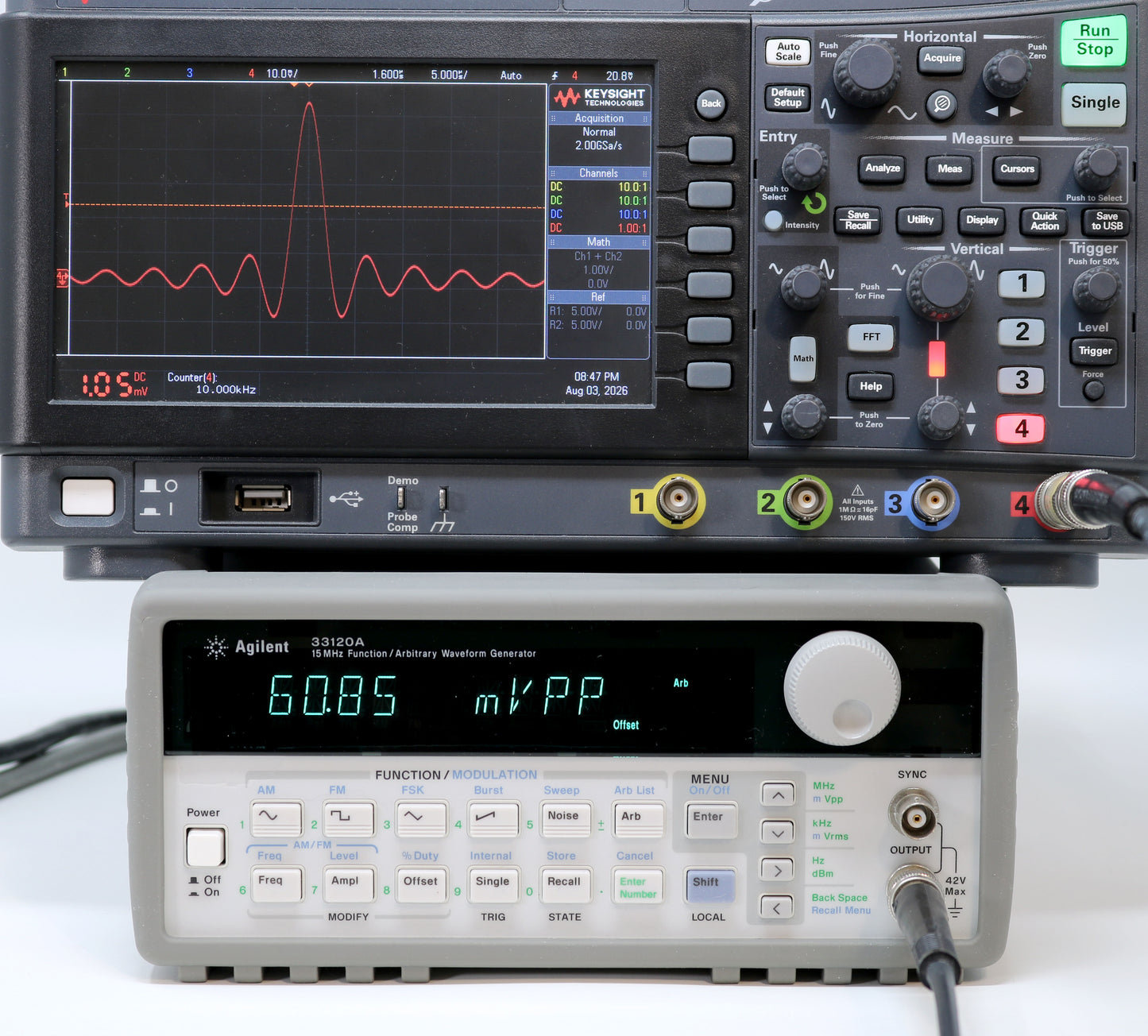 HP / Agilent 33120A 15 MHz Function / Arbitrary Waveform Generator. Very clean